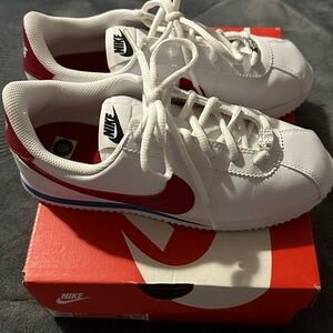Nike Cortez, Leather, Red Swoosh, Big Kids size 5.5/ Womes size 7